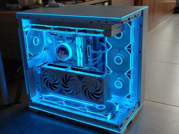 5千左右的配置来了。CPU: Intel i5-12600KF (散片) - ¥1050
主板: 铭瑄 MS-Terminator B760M D4 WIFI (终结者) - ¥699 (或原技嘉 B