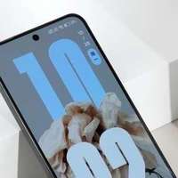 小米亮出“底牌”，16GB+512GB跌价1311元，5400mAh+龙晶玻璃
