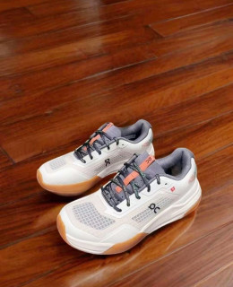 On昂跑THE ROGER ADV Z5网球鞋，时尚运动好选择！