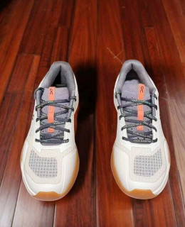 On昂跑THE ROGER ADV Z5网球鞋，时尚运动好选择！