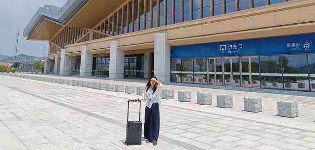 6 年换 4 次行李箱后，被地平线 8 号大旅行家系列 “圈粉” 了！