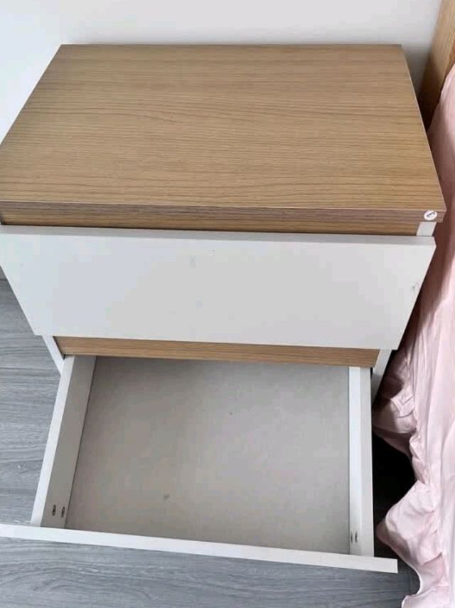 第一森林床头柜：双抽设计超能装