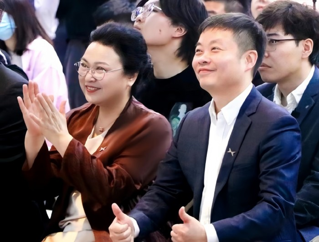 19.58万！小米YU7的第一个“杀手”来了