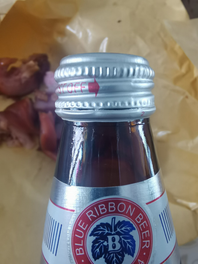 蓝带啤酒