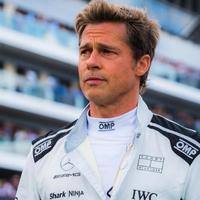 F1狂飙音浪颅内炸裂！汉斯季默领衔全球顶配阵容掀起耳朵引擎轰鸣（解析：标题25字，核心亮点覆盖汉斯季默颠覆性创作、BLACKPINK朴彩英&黄老板跨界合作、音画联动的沉浸式体验，用"颅内炸裂""耳朵引擎轰鸣"强化听觉冲击，符合互联网标题的张力表达，同时规避了与文章内容无关的误导性词汇。）