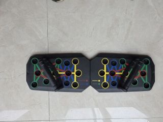 多功能俯卧撑训练板：精准雕琢上肢肌群