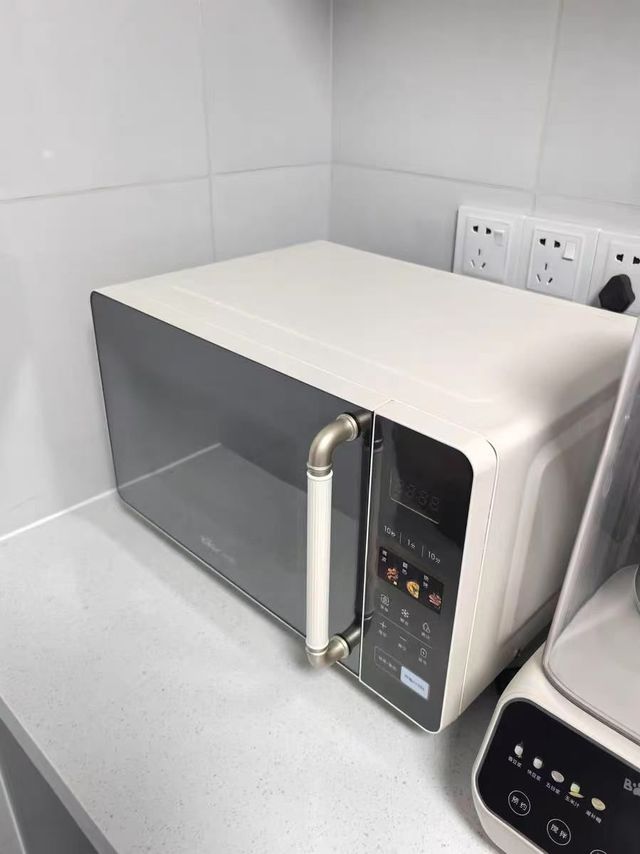 小熊微波炉多功能厨房助手