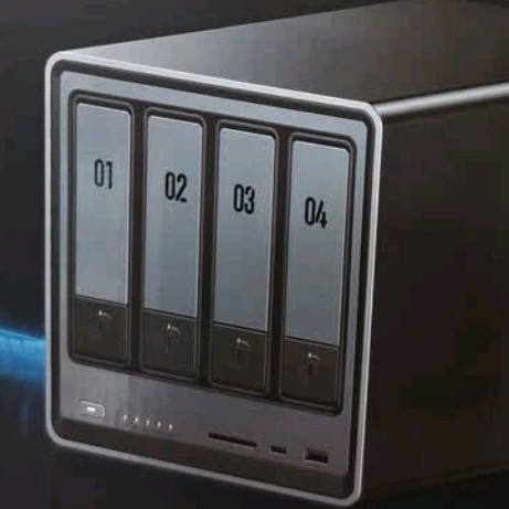 绿联DXP4800 四盘位NAS网络存储个人云硬盘AI家庭服务器深度测评
