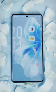 天玑9200+跌到1K+！vivo S18 Pro清仓