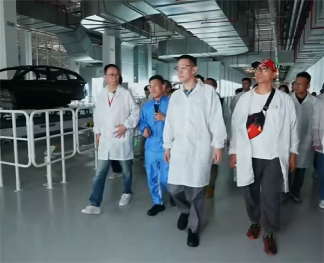 李斌:蔚来充电桩90%以上都是别的品牌用户在用