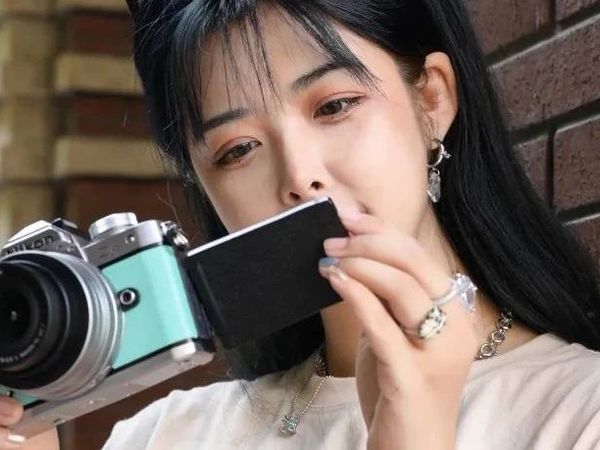随尼康Z 6Ⅱ深入后台 拍摄环境人像