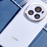 “捡漏”，荣耀旗舰从4999降至2999元，流畅用5年！