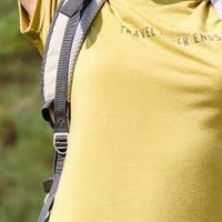 迪卡侬美利奴羊毛T恤：户外徒步首选