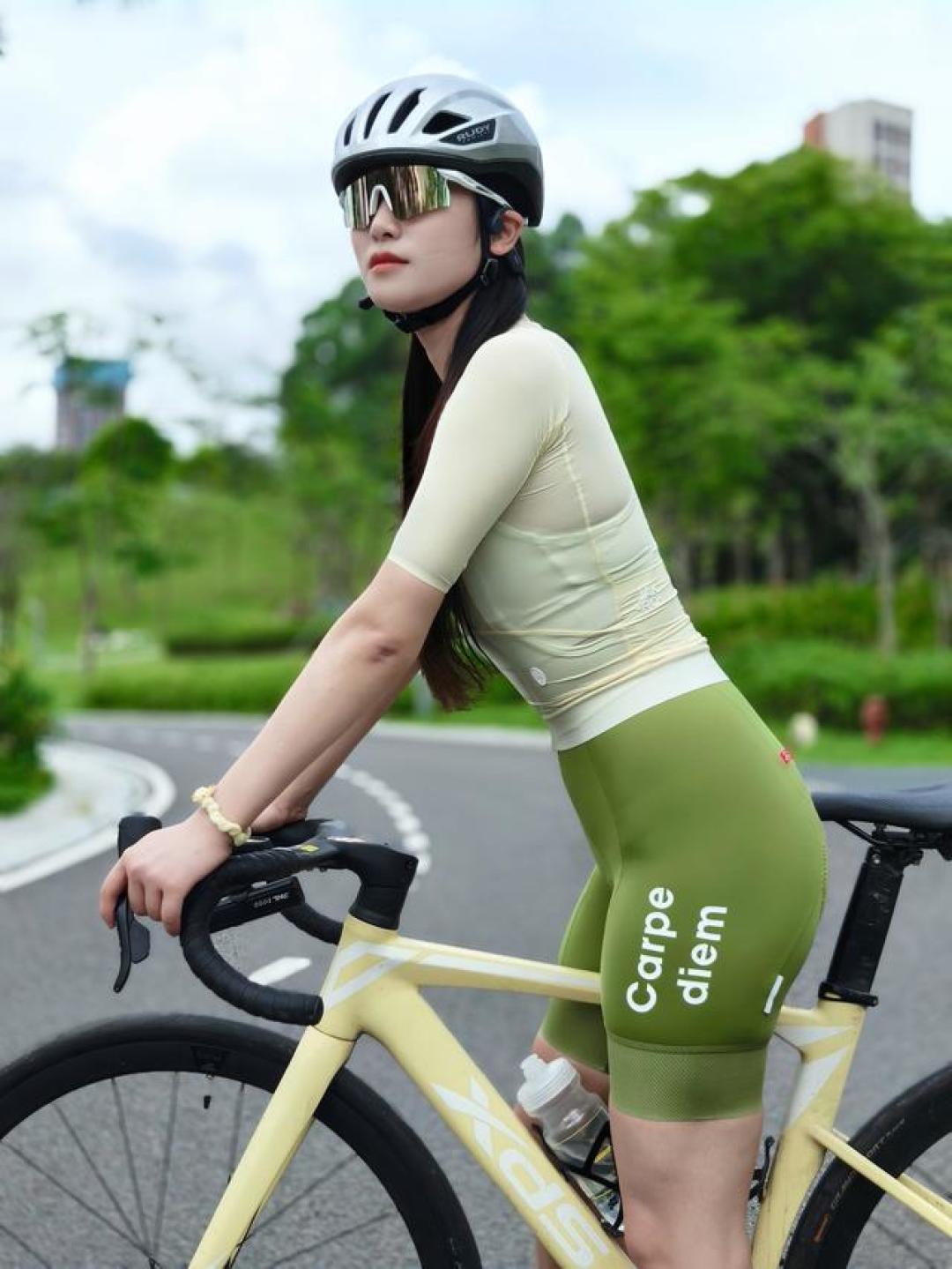 女性力量重塑户外：专属运动装备与社群生态驱动产业革新