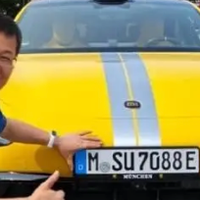 美美侃车 篇零：雷军两会提案引热议，卢伟冰欧洲试驾SU7 Ultra意外成设计佐证