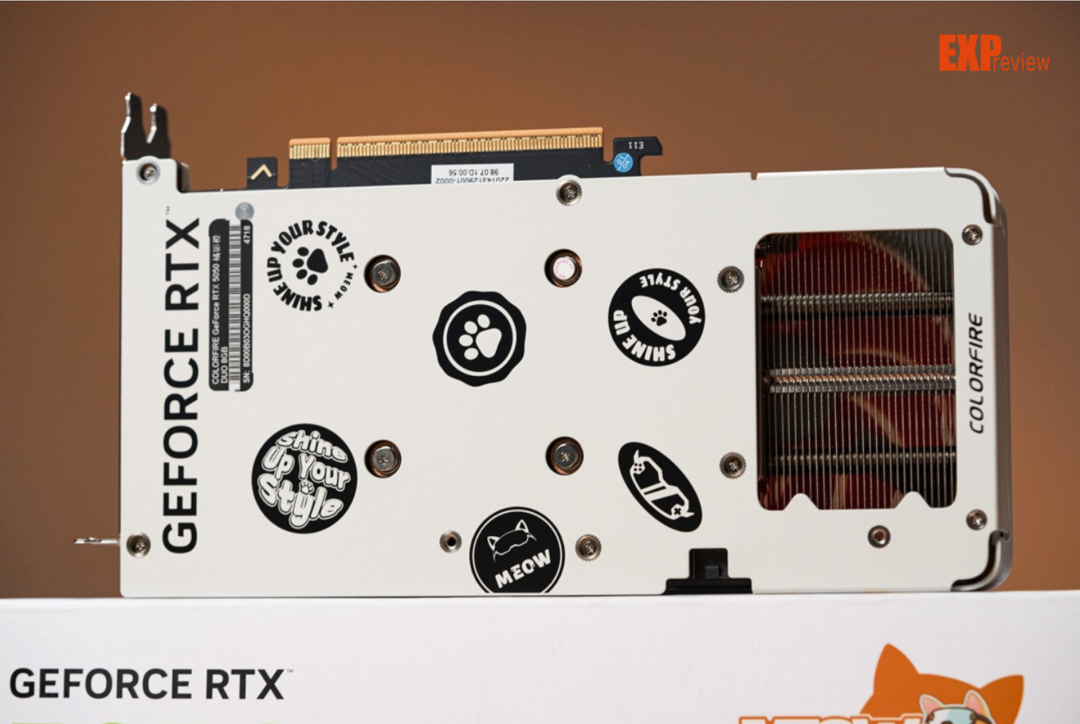 GeForce RTX 5050显卡天梯榜首发评测:与4060肩并肩,DLSS 4让帧率飞上天