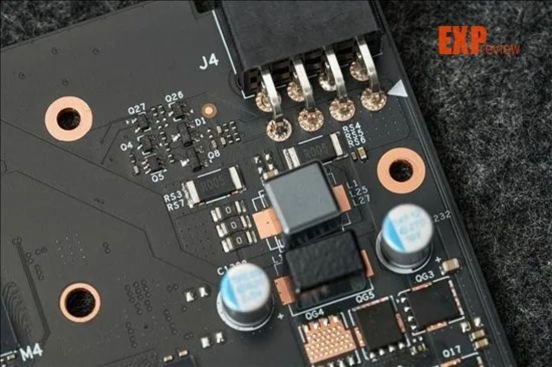 GeForce RTX 5050显卡天梯榜首发评测:与4060肩并肩,DLSS 4让帧率飞上天