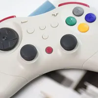 谷粒精灵2 Pro：电磁摇杆+磁悬浮马达，多模连接解锁全平台制霸