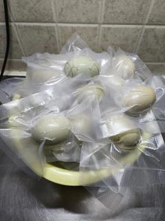 泡制咸鸭蛋的详细步骤与保存
