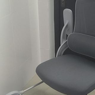 早入早享受！花小钱办大事！如何挑选一把舒适的人体工学椅！
