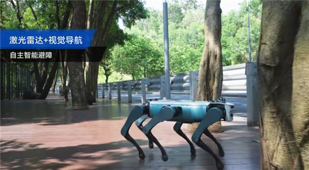 越疆正式发布六足仿生机器狗：拉力达5倍体重、上下陡坡不减速