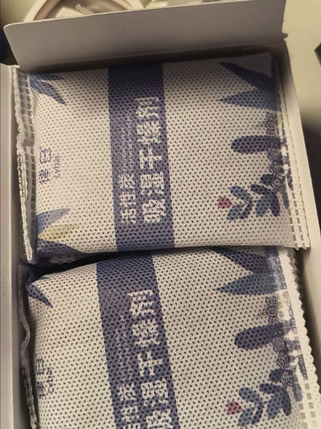活性炭干燥剂防潮干燥活性炭吸附异味吸臭防潮去湿衣柜宿舍出租屋