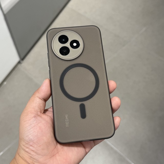 红米K80至尊版没有磁吸功能,有磁吸手机壳？