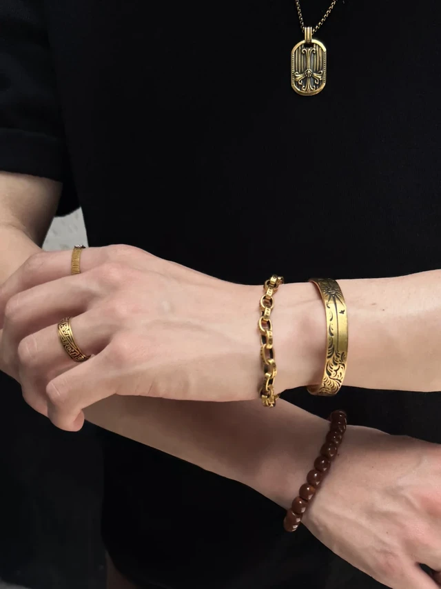 水贝柜哥的OOTD｜适合年轻人的黄金首饰