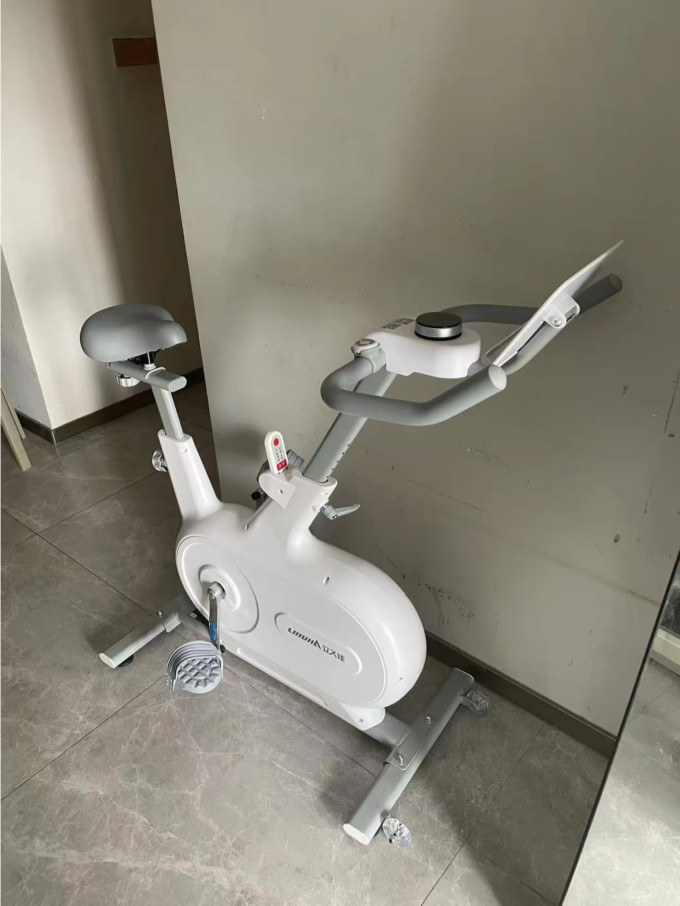 立久佳健身车
