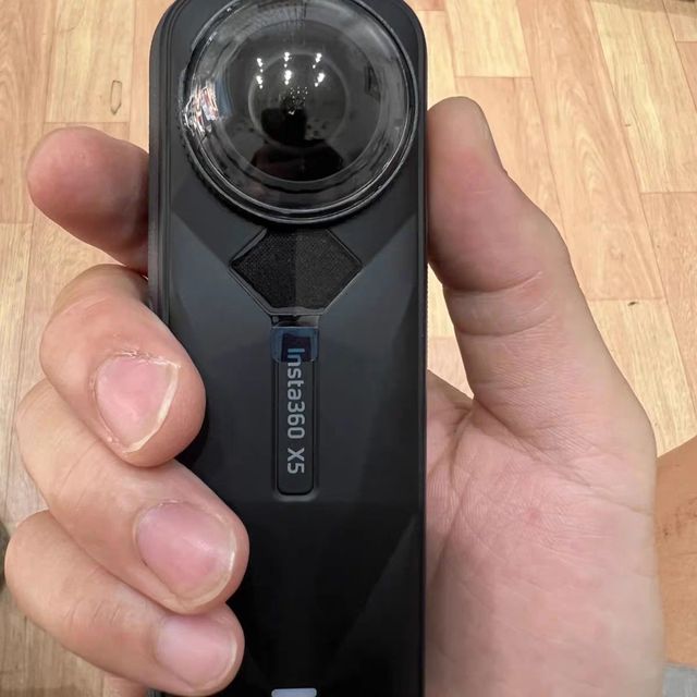 被问爆的运动相机📷 影石Insta360 X5