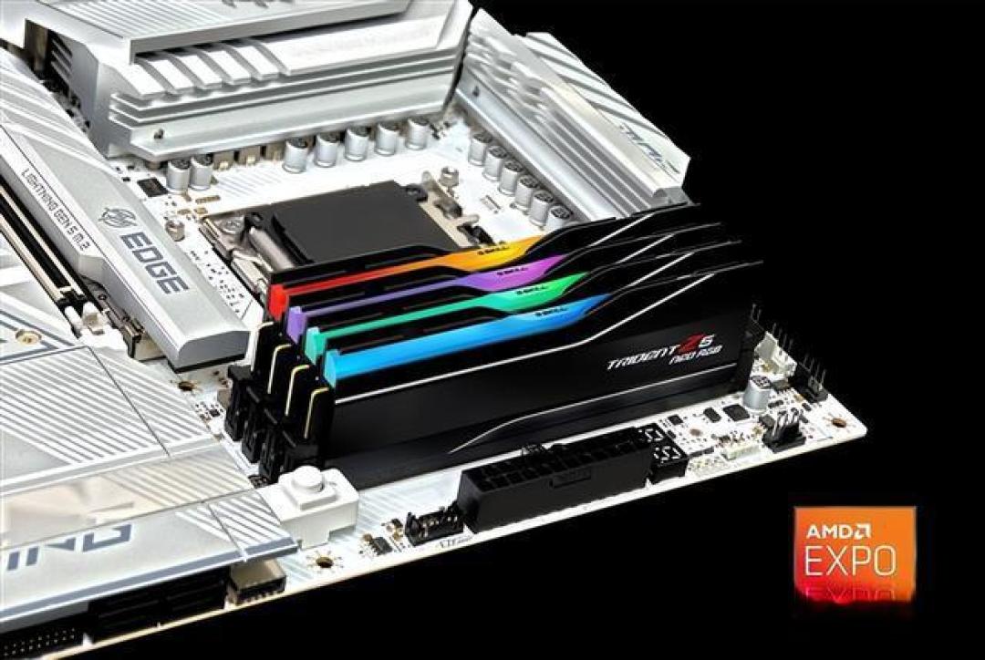 芝奇全球首发256GB DDR5-6000内存套装：高频四通道打破容量天花板（要点提炼：1.全球首发身份；2.高频与大容量核心卖点；3.四通道运行的突破性；4.突出容量创新带来的上限突破，未超过30字且符合互联网标题传播性）