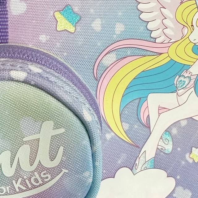 孩子马上上小学，书包应该怎么选？护脊书包真的是智商税吗？