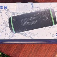 雷登X30蓝牙音箱：把移动音乐厅装进口袋，让每段时光都有声有色