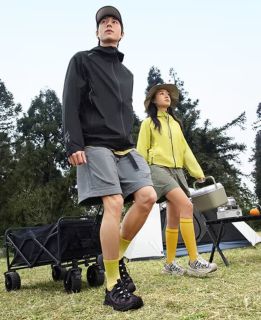 李宁浔川户外溯溪鞋：探索水域的可靠伙伴