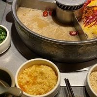 巴奴递表前分红7000万：人均消费持续下滑，高端定位或挑战重重