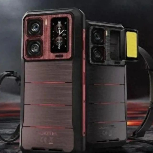 离谱小众三防手机也是卷起来了，板砖机王16000毫安能当充电宝，请看图片