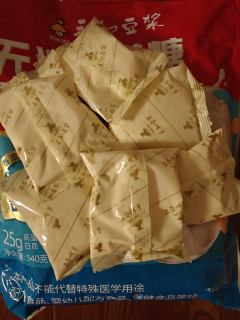 永和豆浆无添加蔗糖粉，冷热双泡更全面