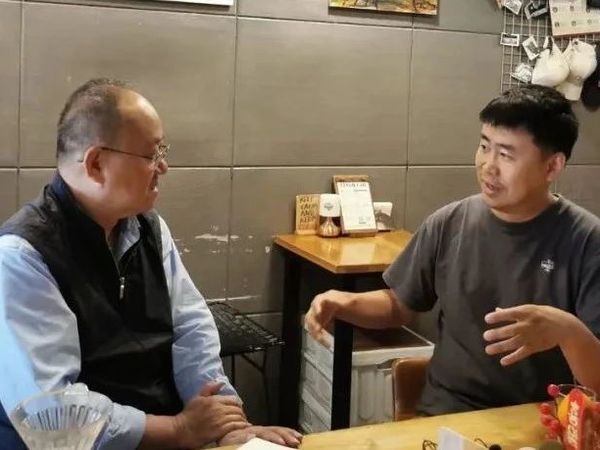 精酿啤酒，朝气蓬勃