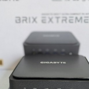 技嘉 Brix 12 代 i7-1260P 迷你主机开箱：小身材藏着大能量