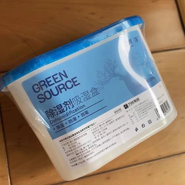 大容量除湿盒，吸湿效果很不错