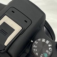 海外版佳能 R10 疑似翻车？从序列号异常到鉴定结果的全过程