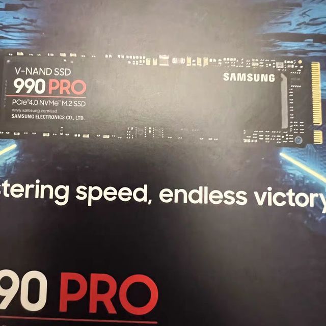 三星990 PRO 4TB海折入：对比淘宝含泪血赚500+，
