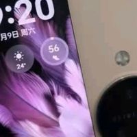 OPPO Find N3 Flip薄雾玫瑰：小折叠屏里的梦幻之选
