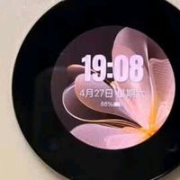 努比亚国民小折叠Flip：女生掌心的精致科技宠儿