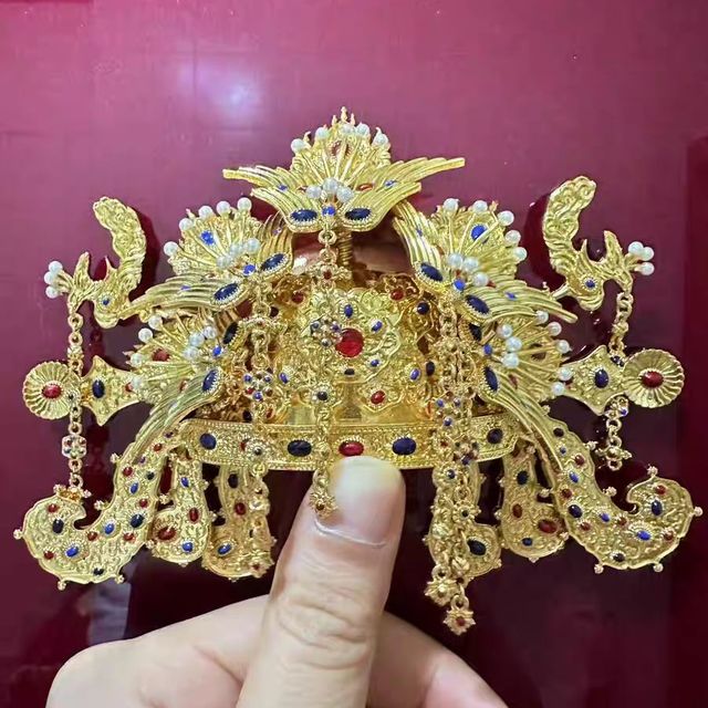 凤冠冰箱贴，来自贵阳珍贵纪念品