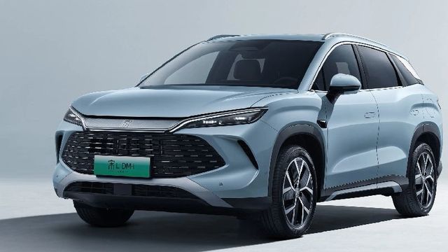 比亚迪智能泊车“全兜底”：从用户、行业、技术多维度洞察
