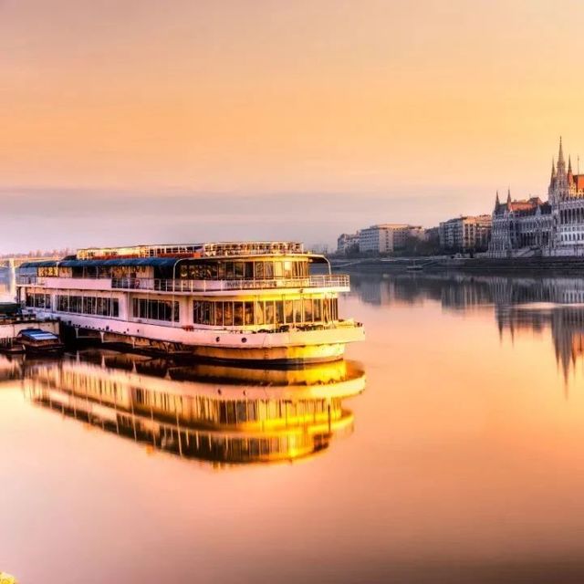 给爸妈选欧洲团的秘籍！吃得好、不赶路、还有全中文服务，风光历史人文一网打尽，陆地+河轮新玩法畅行欧洲，这篇攻略赶快收好！