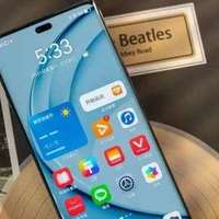 华为放弃高利润，256GB+3D双曲屏，卫星消息手机跌至1349元