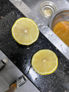 自制运动饮料🥤柠檬🍋少不了