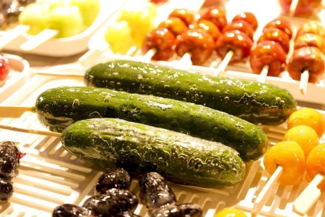 冰与糖的夏日博弈:当传统糖葫芦披上清凉战甲